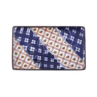 20-557: Platte Yakimonosara Koshi, quadr., blau/rot, 12,5 x 20,7 cm; H = 2 cm
