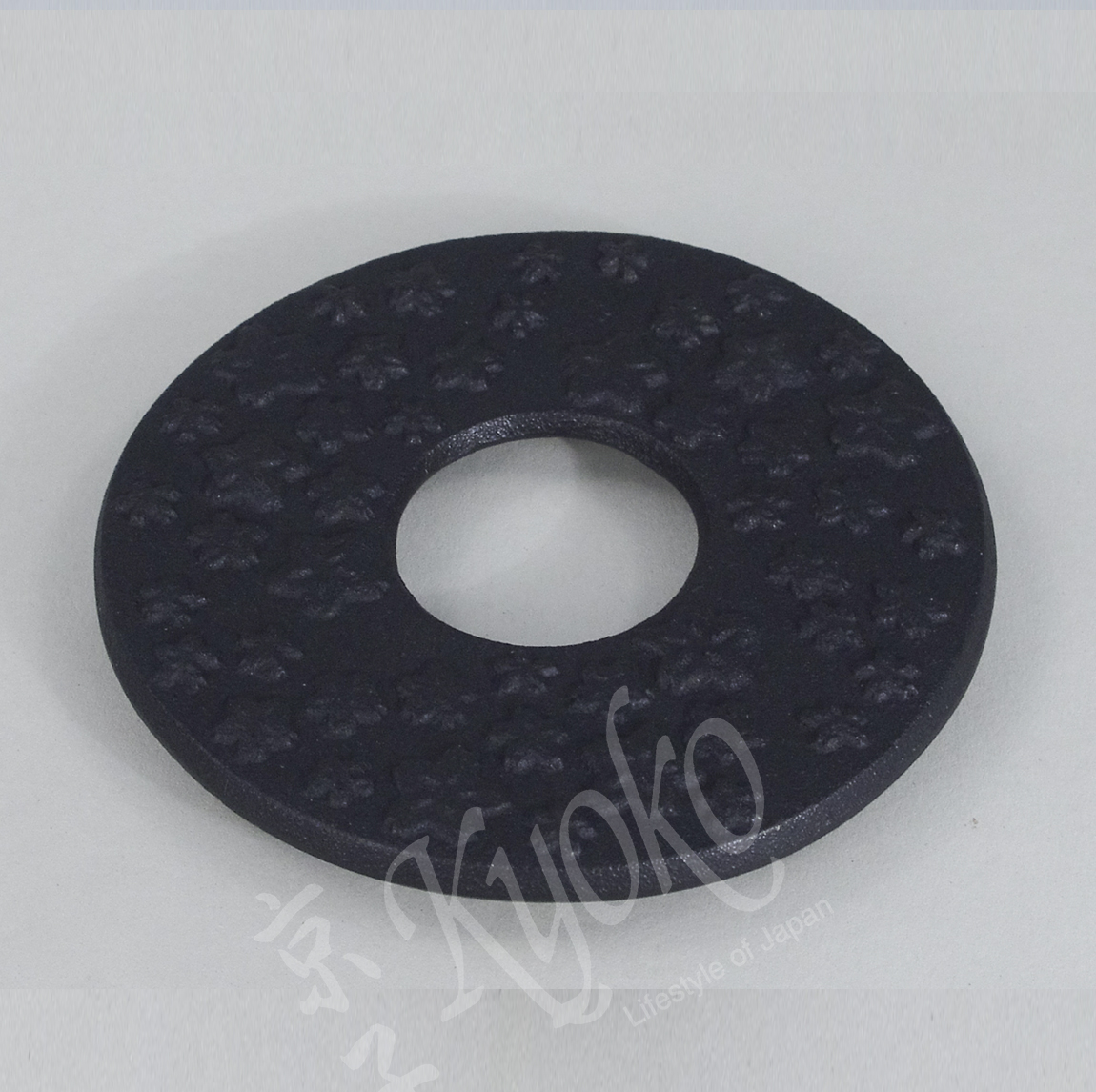 14-783: Untersetzer Sakura, schwarz, Gusseisen ø = 11 cm