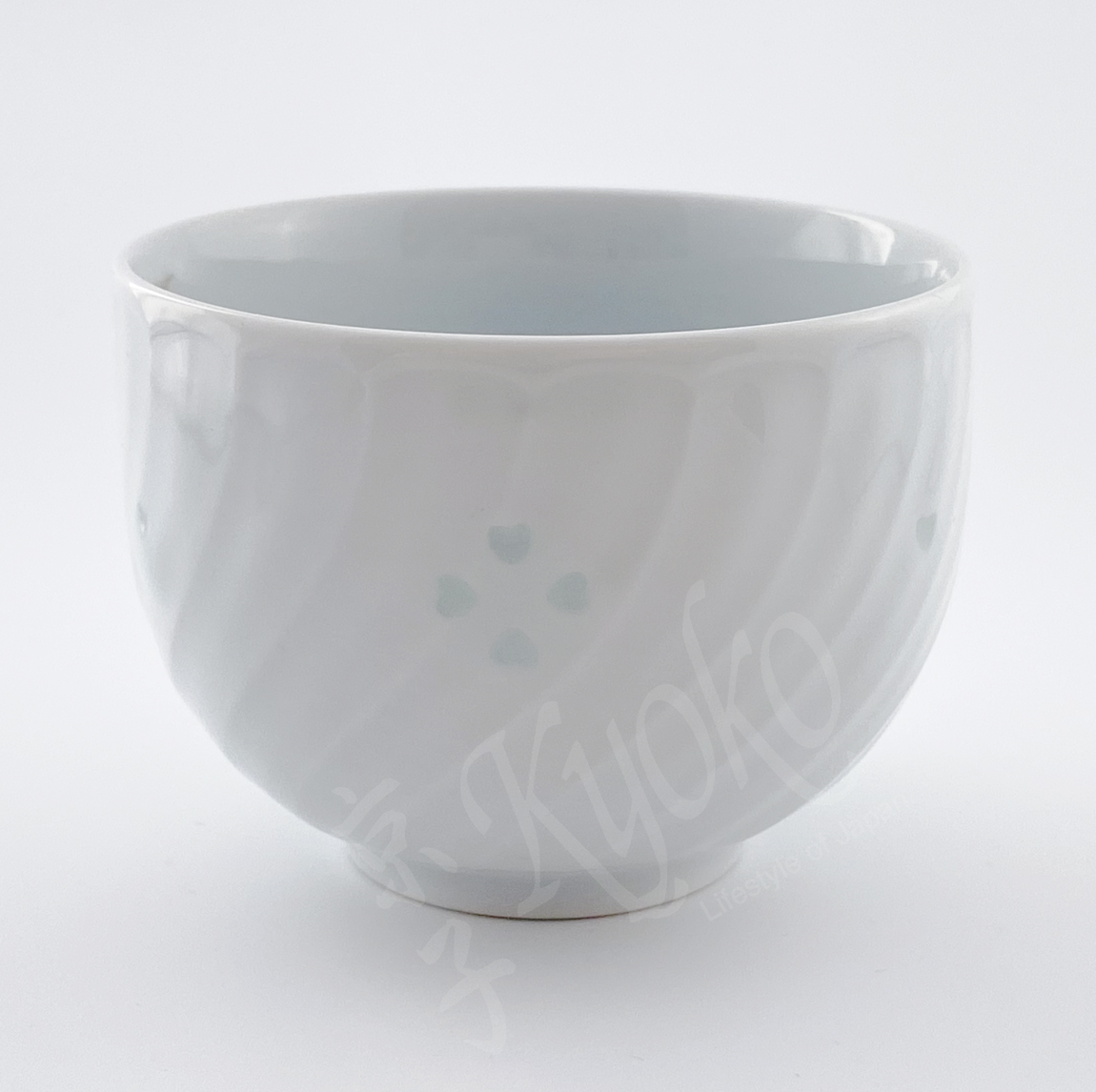 10-255: Teecup Nejiri, weiß