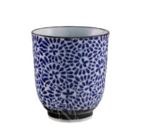 20-421: Teecup Karakusa, blau, ø = 6,5 cm; H = 7,6 cm