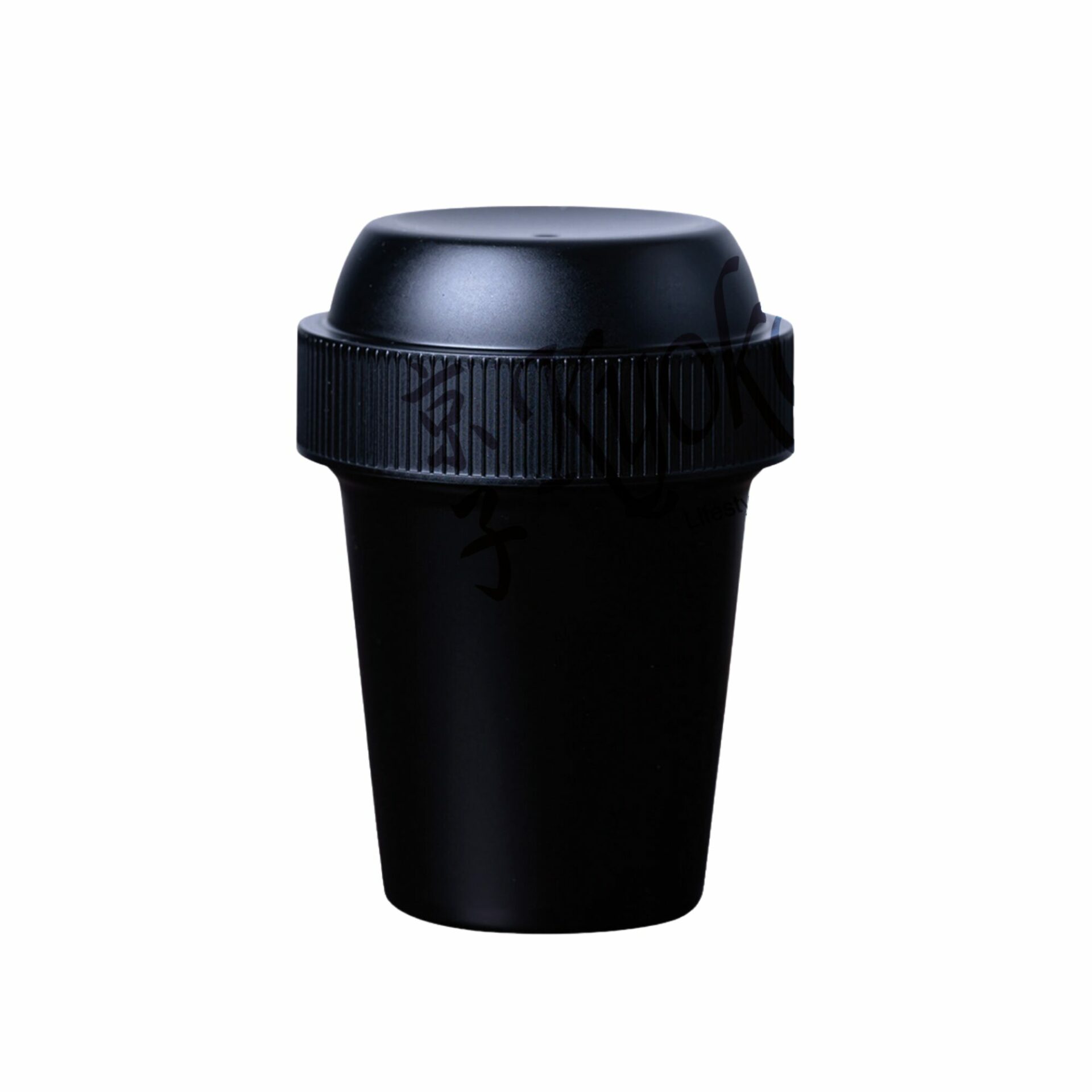 18-561: Matcha Shaker Lack, Tiefschwarz